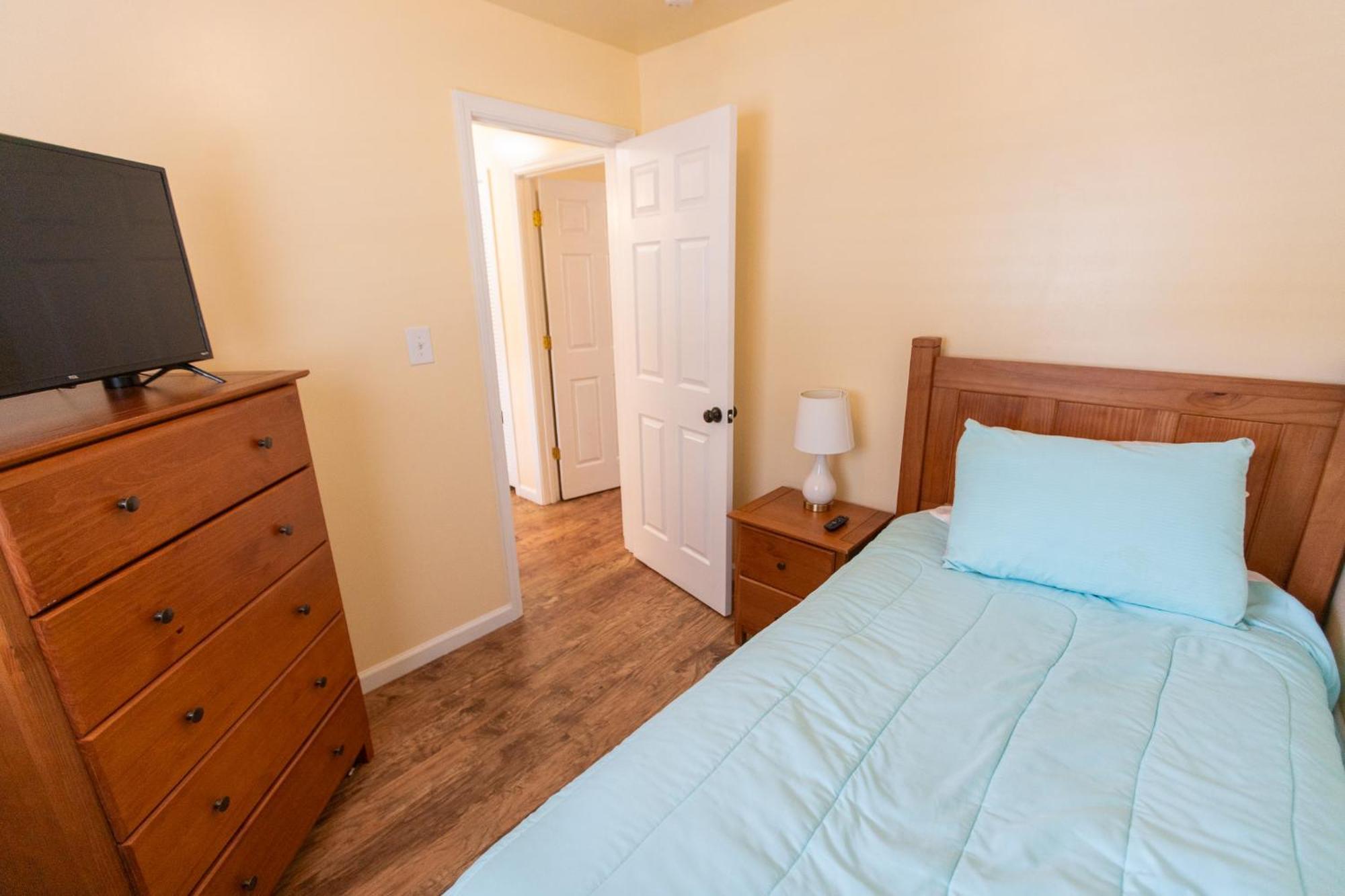 Howard'S Creek Inn White Sulphur Springs Bagian luar foto